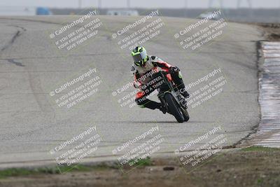 media/Nov-29-2025-TrackDaz (Sat) [[10ae2d9bce]]/A Group/Session 3 (Outside Grapevine)/